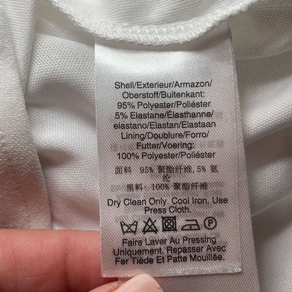 DKNY White Dress with flared short sleeves sz 8 - Picture 6 of 6